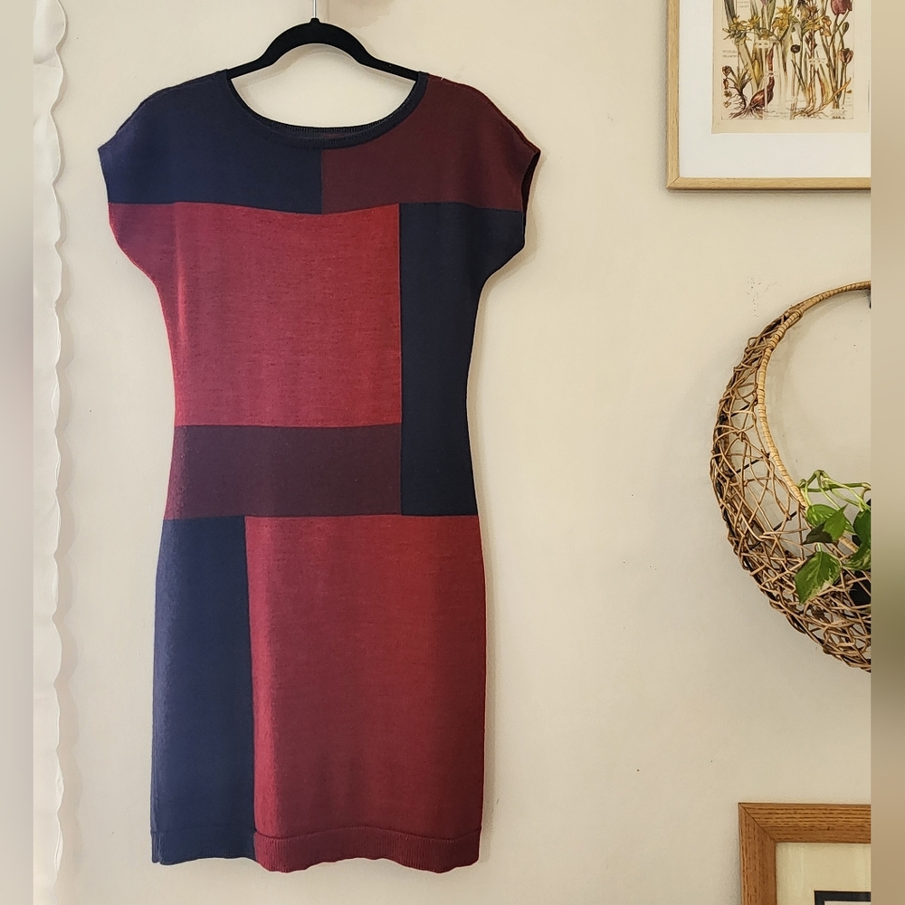 The Limited Womens S Navy & Red Colorblock Short Sleeve Sheath Sweater Dress